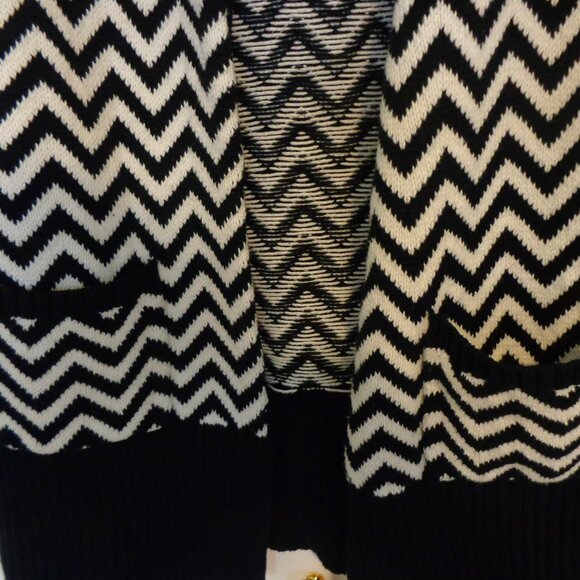 CHICO'S Open Front Cardigan Black White Chevron Pockets‎ Cotton Sweater Sz 2 (M) - Picture 4 of 6